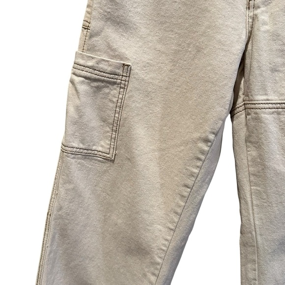 BDG Urban Outfitters Cream 100% Cotton Denim Cargo Joggers Women’s Size 26 - Picture 3 of 7